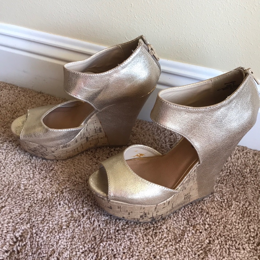 Madden Girl wedges - Picture 3 of 6